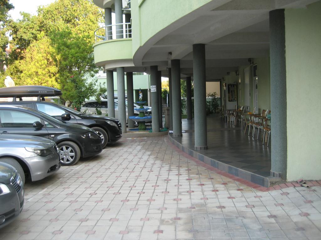Guest House Vila Mimoza ウルツィニ 部屋 写真
