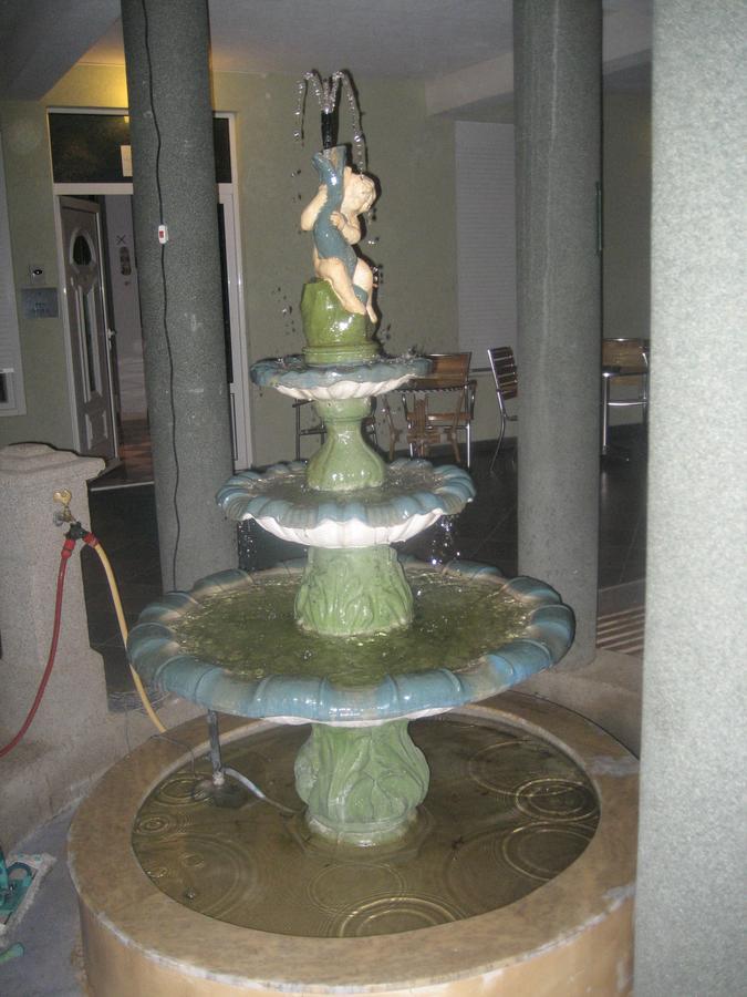 Guest House Vila Mimoza ウルツィニ エクステリア 写真